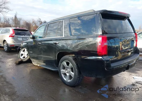 2018 Chevrolet Tahoe Lt z USA, uszkodzony, nr VIN 1GNSKBKC4JR386741